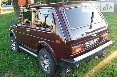 Внедорожник / Кроссовер ВАЗ / Lada 2121 Нива 1990 в Житомире