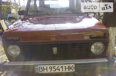 Позашляховик / Кросовер ВАЗ / Lada 2121 Нива 1981 в Подільську