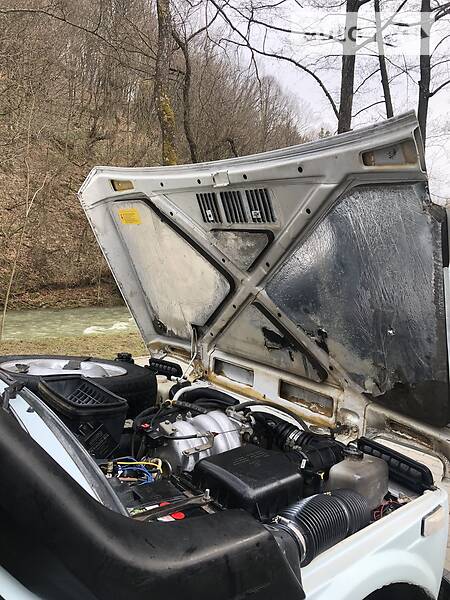 Позашляховик / Кросовер ВАЗ / Lada 2121 Нива 2008 в Сваляві