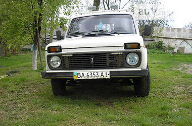 Позашляховик / Кросовер ВАЗ / Lada 2121 Нива 1988 в Вільшанці