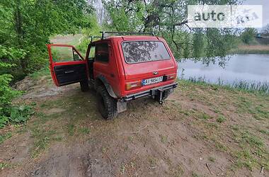 Внедорожник / Кроссовер ВАЗ / Lada 2121 Нива 1990 в Обухове