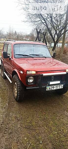 Внедорожник / Кроссовер ВАЗ / Lada 2121 Нива 1993 в Бурштыне