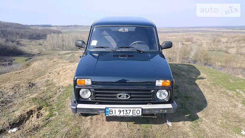 Купе ВАЗ / Lada 2121 Нива 2014 в Полтаве