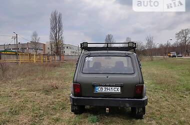 Хэтчбек ВАЗ / Lada 2121 Нива 1988 в Чернигове