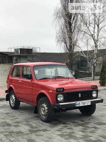 Хэтчбек ВАЗ / Lada 2121 Нива 1988 в Виннице