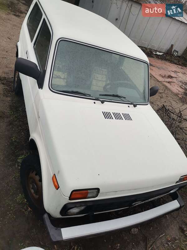 Позашляховик / Кросовер ВАЗ / Lada 2121 Нива 2012 в Запоріжжі