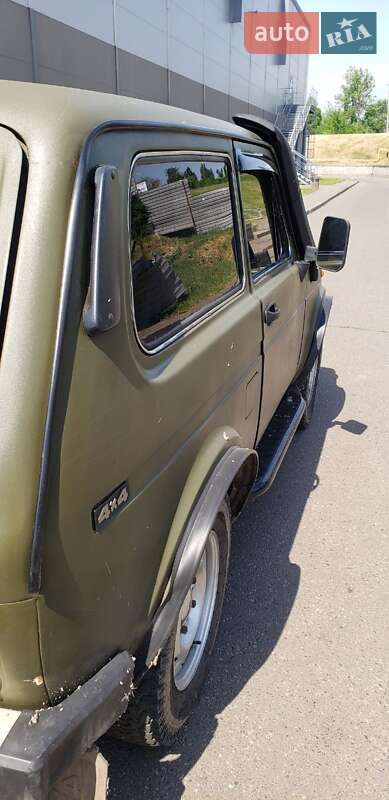 Позашляховик / Кросовер ВАЗ / Lada 2121 Нива 1983 в Кривому Розі