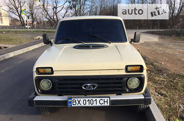 Позашляховик / Кросовер ВАЗ / Lada 2121 Нива 1983 в Хмельницькому