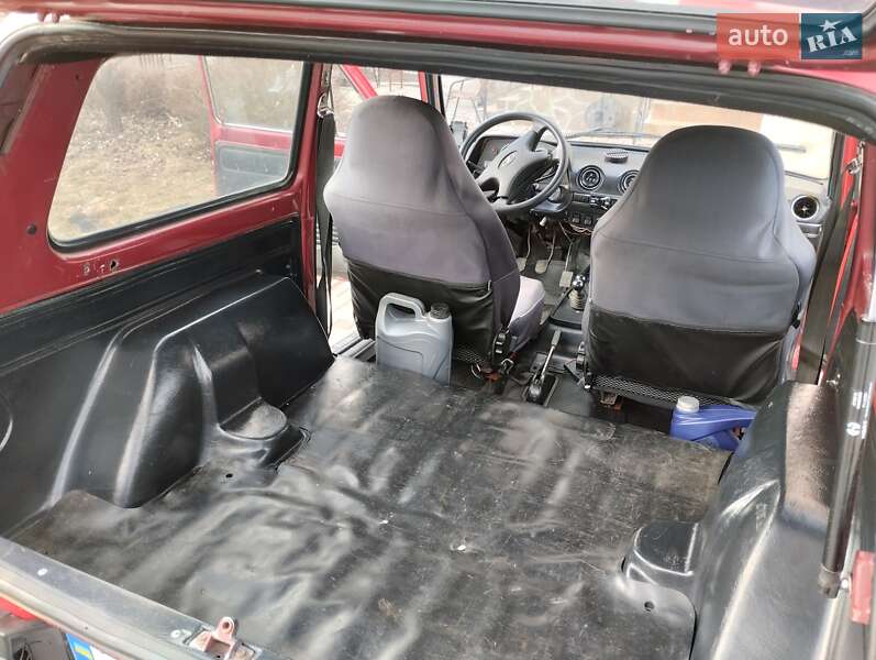 Внедорожник / Кроссовер ВАЗ / Lada 2121 Нива 1992 в Харькове