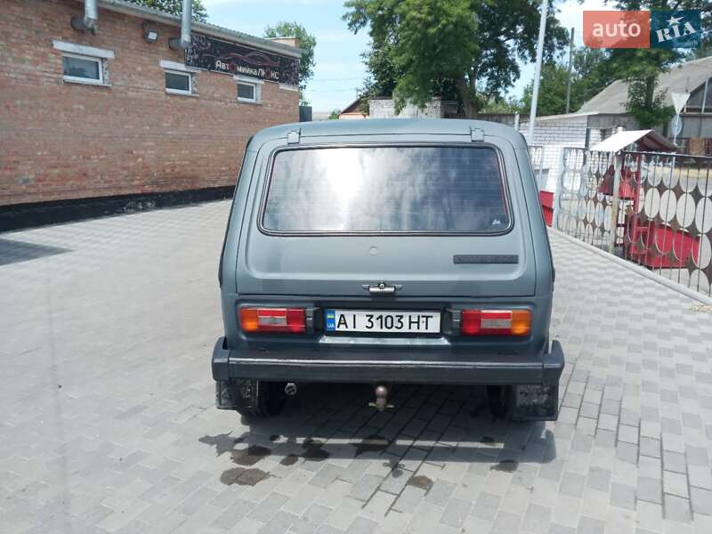 Позашляховик / Кросовер ВАЗ / Lada 2121 Нива 1985 в Лубнах