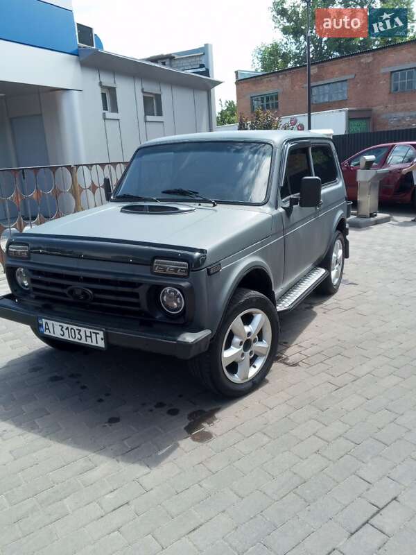 Позашляховик / Кросовер ВАЗ / Lada 2121 Нива 1985 в Лубнах