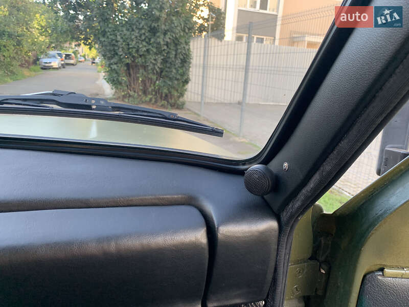 Позашляховик / Кросовер ВАЗ / Lada 2121 Нива 1985 в Одесі