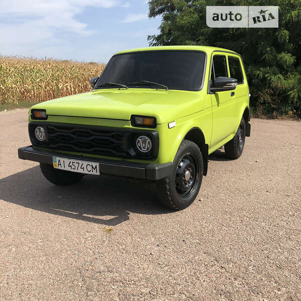 Внедорожник / Кроссовер ВАЗ / Lada 2121 Нива 1984 в Березане