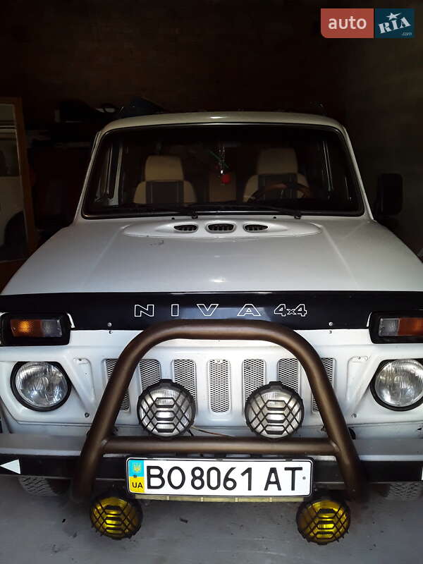 Позашляховик / Кросовер ВАЗ / Lada 2121 Нива 1991 в Тернополі