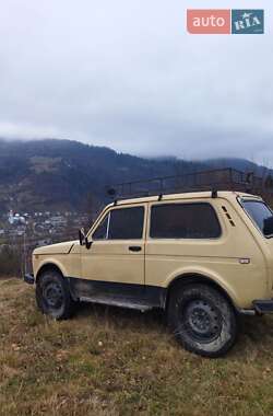 Внедорожник / Кроссовер ВАЗ / Lada 2121 Нива 1983 в Тячеве
