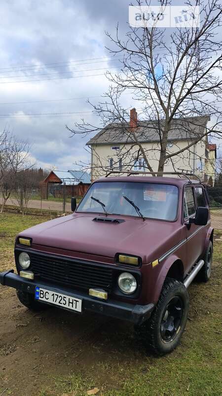 Внедорожник / Кроссовер ВАЗ / Lada 2121 Нива 1990 в Бориславе