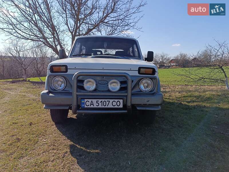 Внедорожник / Кроссовер ВАЗ / Lada 2121 Нива 1994 в Катеринополе