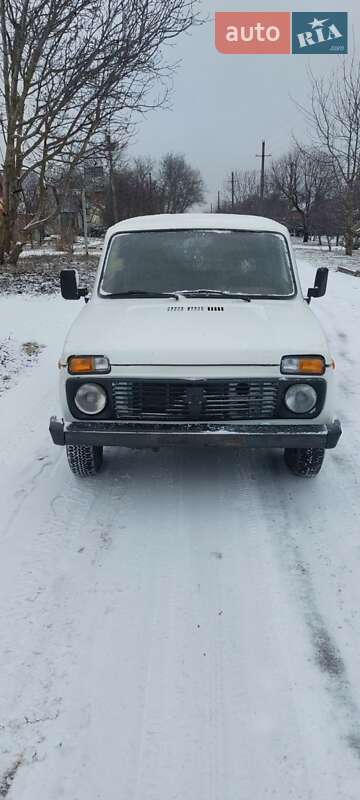 Позашляховик / Кросовер ВАЗ / Lada 2121 Нива 1989 в Чугуєві
