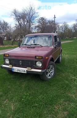 Внедорожник / Кроссовер ВАЗ / Lada 2121 Нива 1990 в Лохвице