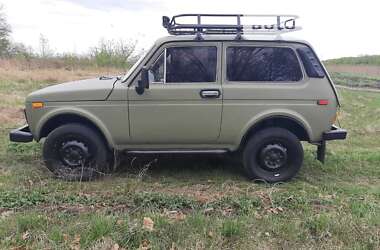 Позашляховик / Кросовер ВАЗ / Lada 2121 Нива 1988 в Сумах