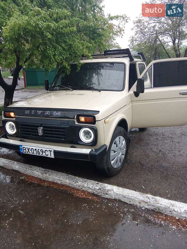 Позашляховик / Кросовер ВАЗ / Lada 2121 Нива 1981 в Івано-Франківську