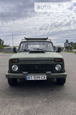 Позашляховик / Кросовер ВАЗ / Lada 2121 Нива 1985 в Херсоні