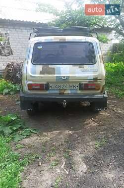 Внедорожник / Кроссовер ВАЗ / Lada 2121 Нива 1985 в Мирнограде