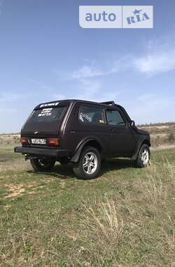 Позашляховик / Кросовер ВАЗ / Lada 2121 Нива 1989 в Одесі