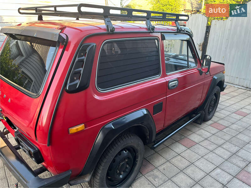 Внедорожник / Кроссовер ВАЗ / Lada 2121 Нива 1988 в Дмитровке
