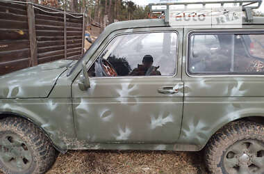 Внедорожник / Кроссовер ВАЗ / Lada 2121 Нива 1993 в Сумах