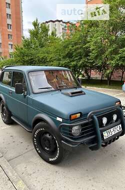 Позашляховик / Кросовер ВАЗ / Lada 2121 Нива 1993 в Сумах