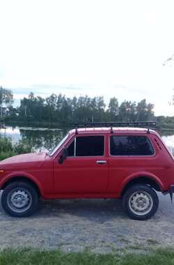 Позашляховик / Кросовер ВАЗ / Lada 2121 Нива 1991 в Ємільчиному