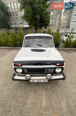 Позашляховик / Кросовер ВАЗ / Lada 2121 Нива 1990 в Дніпрі