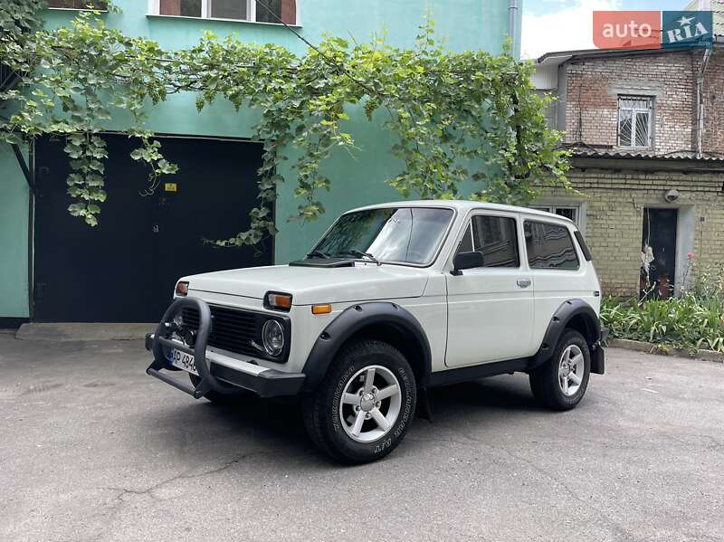 Позашляховик / Кросовер ВАЗ / Lada 2121 Нива 1988 в Запоріжжі