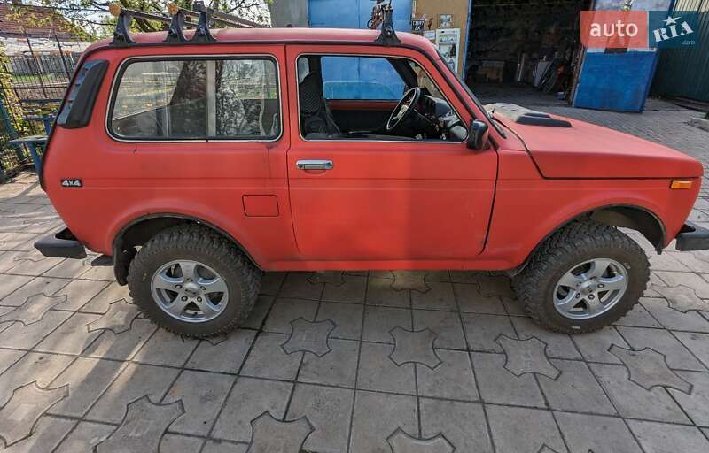 Внедорожник / Кроссовер ВАЗ / Lada 2121 Нива 1991 в Славянске фото 2 Внедорожник / Кроссовер ВАЗ / Lada 2121 Нива 1991 в Славянске
