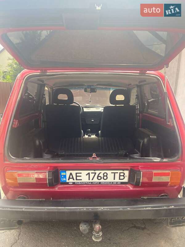Позашляховик / Кросовер ВАЗ / Lada 2121 Нива 1990 в Павлограді