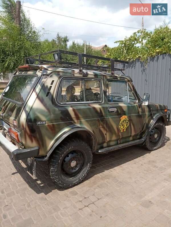 Внедорожник / Кроссовер ВАЗ / Lada 2121 Нива 1982 в Кривом Роге фото 3 Внедорожник / Кроссовер ВАЗ / Lada 2121 Нива 1982 в Кривом Роге