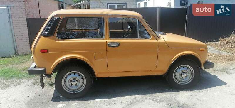 Внедорожник / Кроссовер ВАЗ / Lada 2121 Нива 1982 в Черкассах