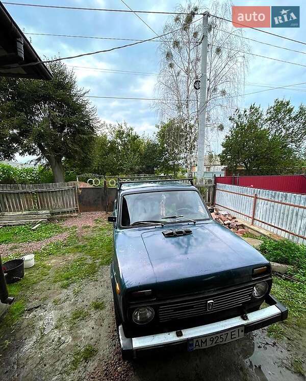 Внедорожник / Кроссовер ВАЗ / Lada 2121 Нива 1982 в Овруче фото 3 Внедорожник / Кроссовер ВАЗ / Lada 2121 Нива 1982 в Овруче