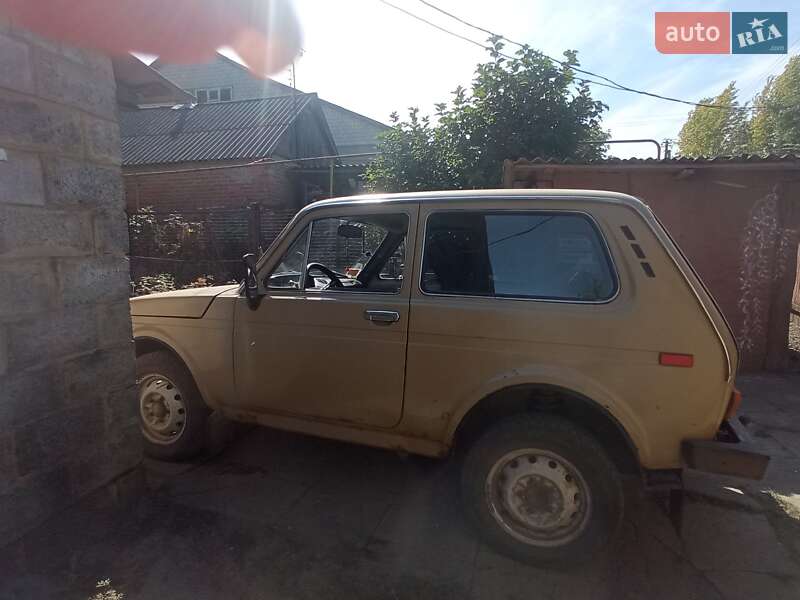 Внедорожник / Кроссовер ВАЗ / Lada 2121 Нива 1989 в Люботине