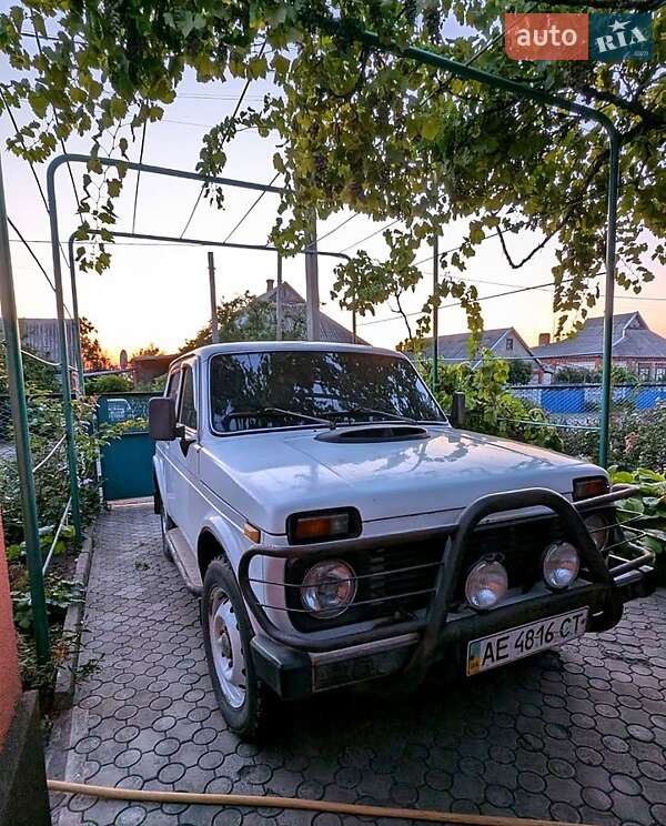 Внедорожник / Кроссовер ВАЗ / Lada 2121 Нива 1981 в Кривом Роге