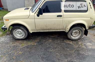 Внедорожник / Кроссовер ВАЗ / Lada 2121 Нива 1981 в Шепетовке