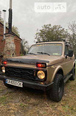 Позашляховик / Кросовер ВАЗ / Lada 2121 Нива 1989 в Києві