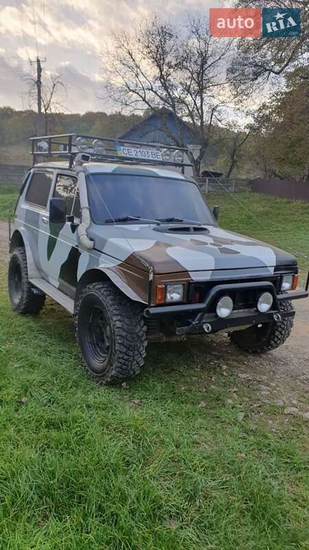 Позашляховик / Кросовер ВАЗ / Lada 2121 Нива 1988 в Чернівцях