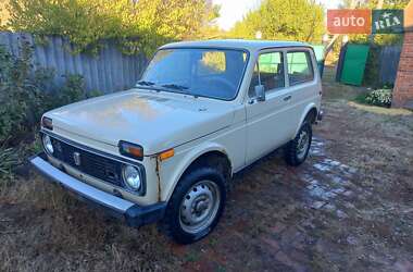 Внедорожник / Кроссовер ВАЗ / Lada 2121 Нива 1981 в Тростянце