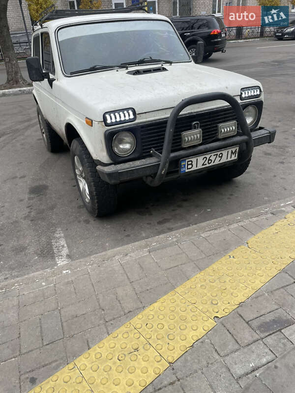 Внедорожник / Кроссовер ВАЗ / Lada 2121 Нива 1992 в Кременчуге