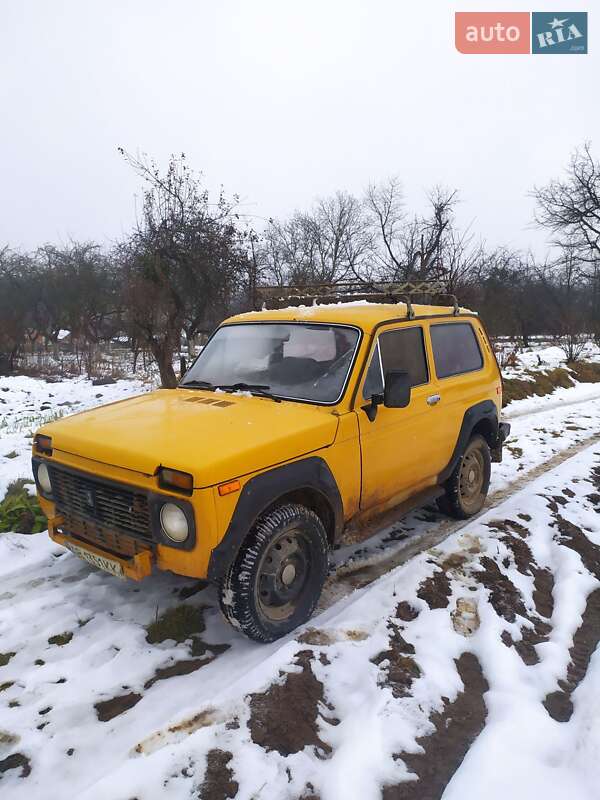 Позашляховик / Кросовер ВАЗ / Lada 2121 Нива 1982 в Вінниці