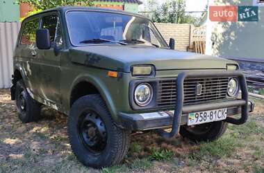 Позашляховик / Кросовер ВАЗ / Lada 2121 Нива 1992 в Полтаві