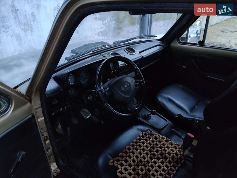 Внедорожник / Кроссовер ВАЗ / Lada 2121 Нива 1981 в Болграде фото 6 Внедорожник / Кроссовер ВАЗ / Lada 2121 Нива 1981 в Болграде