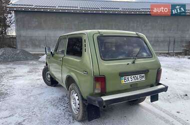 Позашляховик / Кросовер ВАЗ / Lada 2121 Нива 1990 в Новій Ушиці